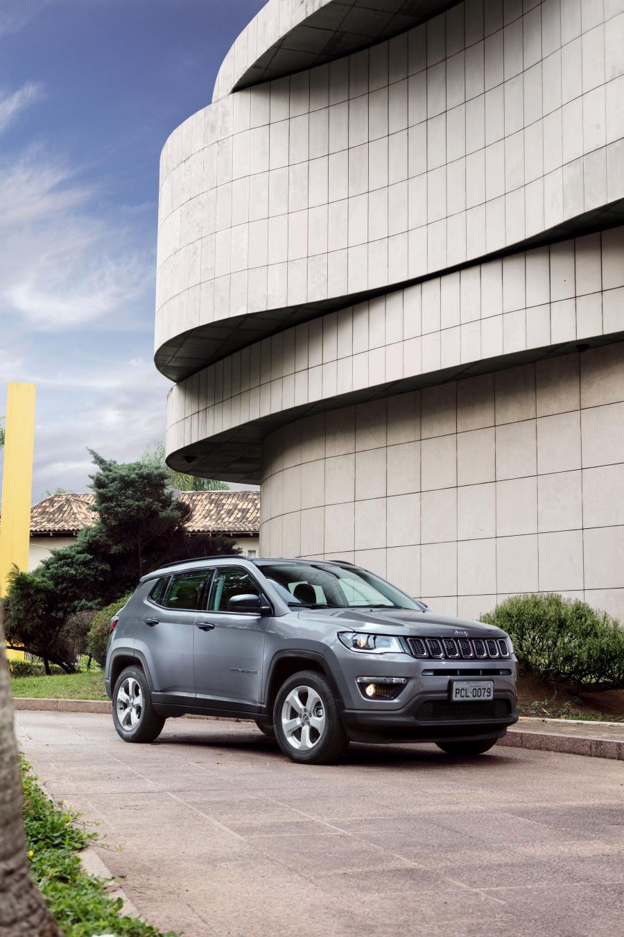  Jeep Compass Sport 2016 года  (LA) (фото 12 из 12)